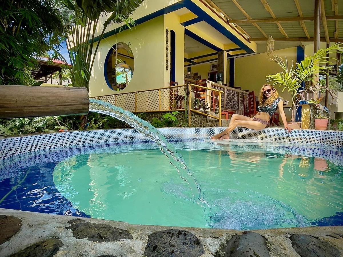 Blue Moon Guesthouse Puerto Princesa ภายนอก รูปภาพ